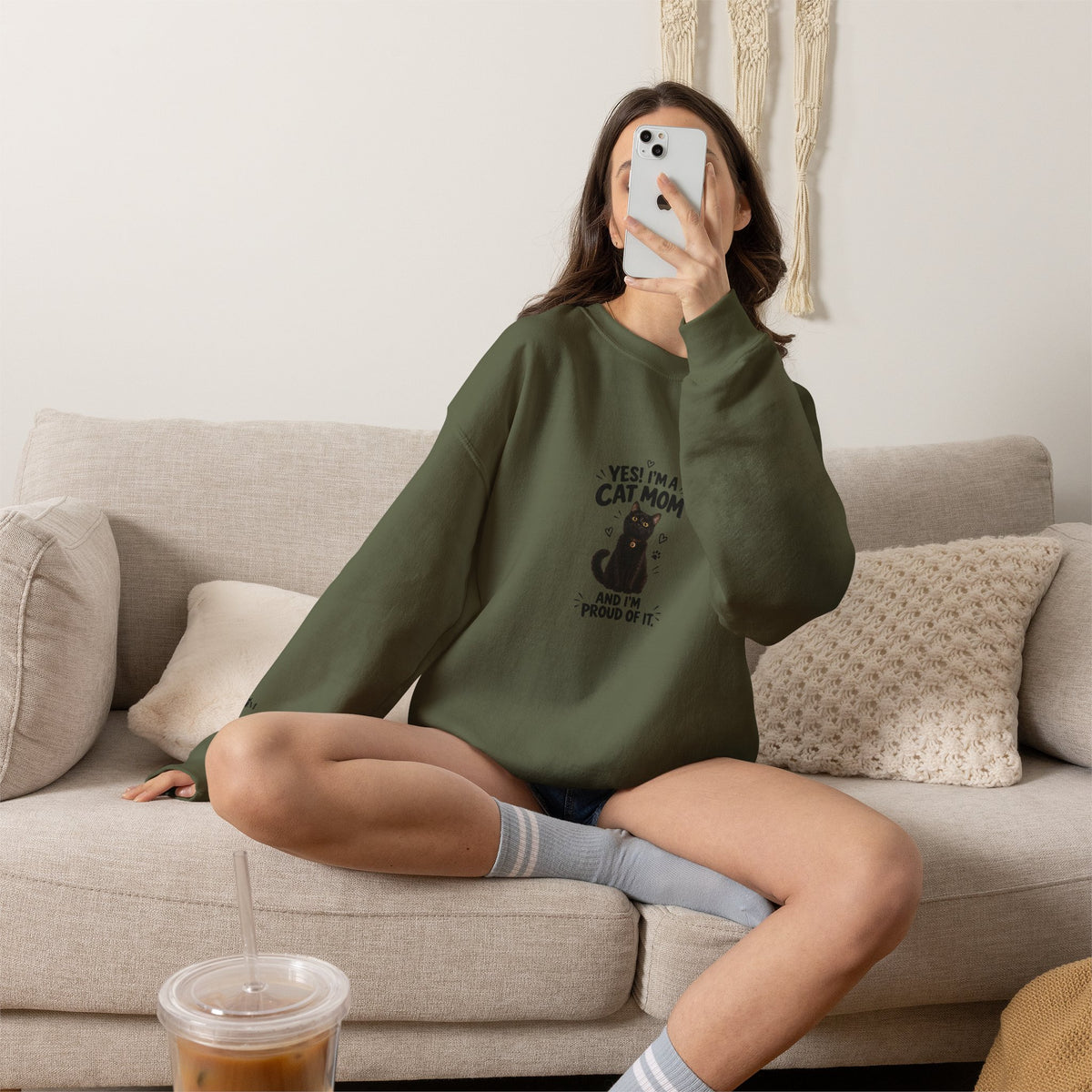 Sweatshirt
