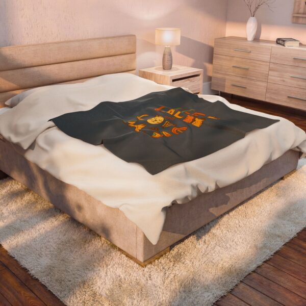Keep Calm and Love Cats Velveteen Plush Blanket | Cat Typography Throw - Image 4