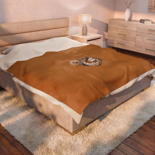 Curious Kitty Face Velveteen Plush Blanket | Cat Portrait Throw - Image 8
